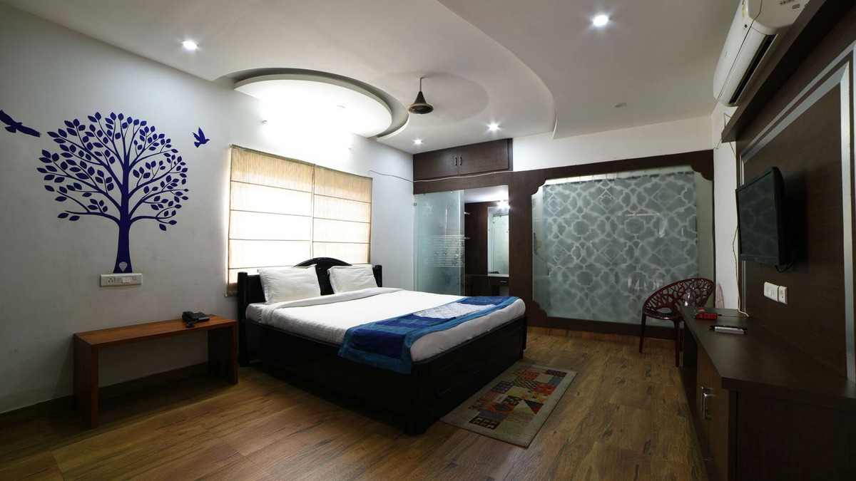 HITEC City House | Hitech Shilparamam Guest House