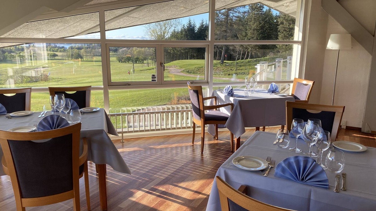 Skals Hotel | Hjarbæk Fjord Golfcenter