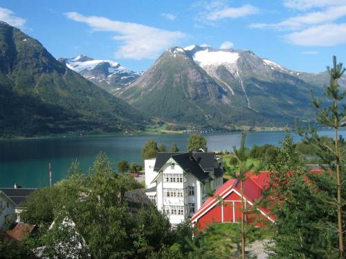 Hjelle Hotel | Hjelle Hotel
