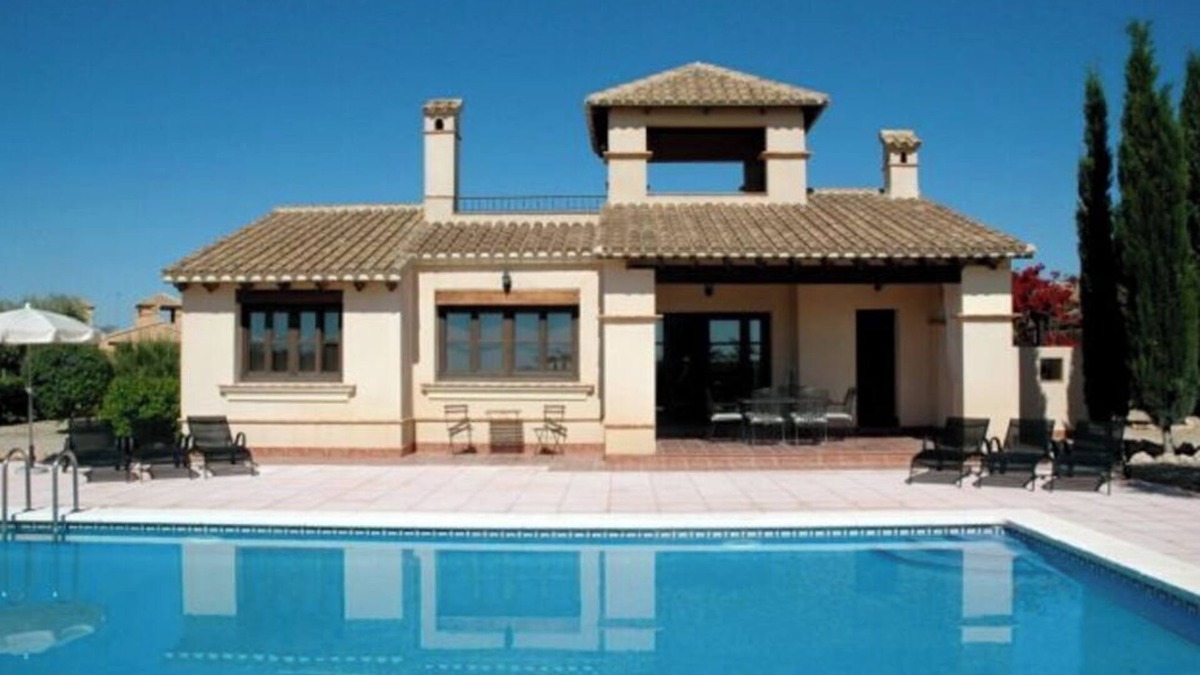 Fuente Alamo de Murcia Villa | HL 001 Holiday Rentals 3 Bedrooms 2 Bathroom Villa
