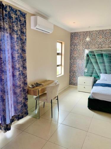 Makhuduthamaga Resort | Hlako Lodge