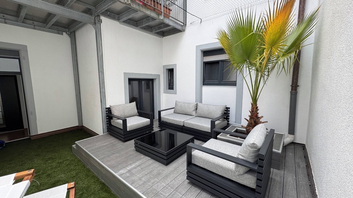 Freiburg im Breisgau Apartment | HLH - Luxus Familiensuite mit Terrasse