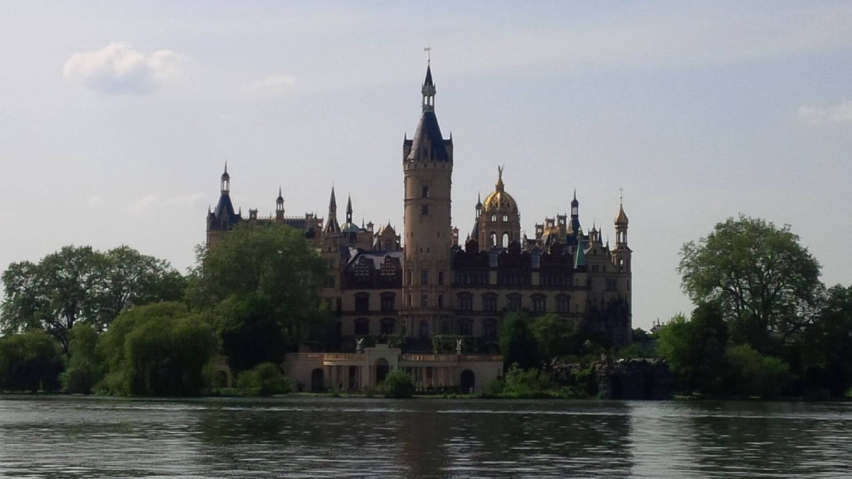 Schwerin House | Holidays on the edge of the country skin city of Schwerin, shopping centers near