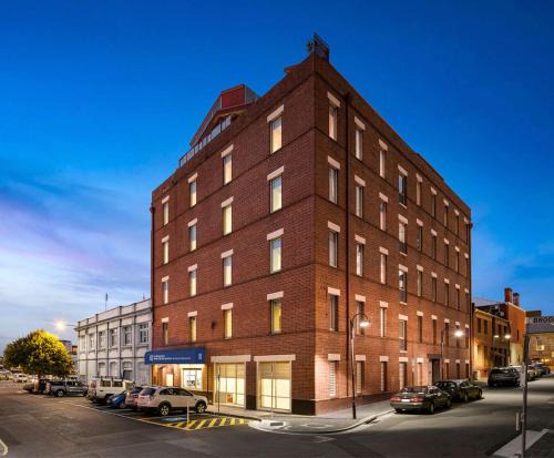 Sullivan's Cove Apartment | Hobart Waterfront Apartments