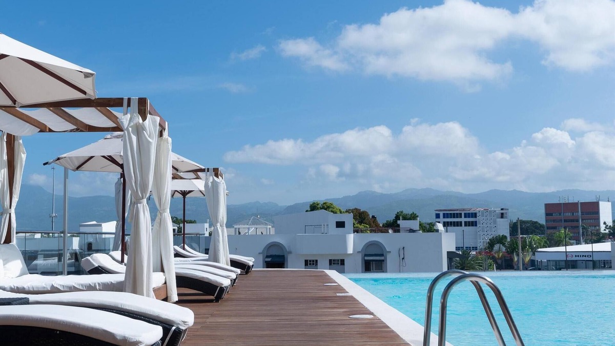 Los Jardines Hotel | Hodelpa Gran Almirante Hotel & Casino