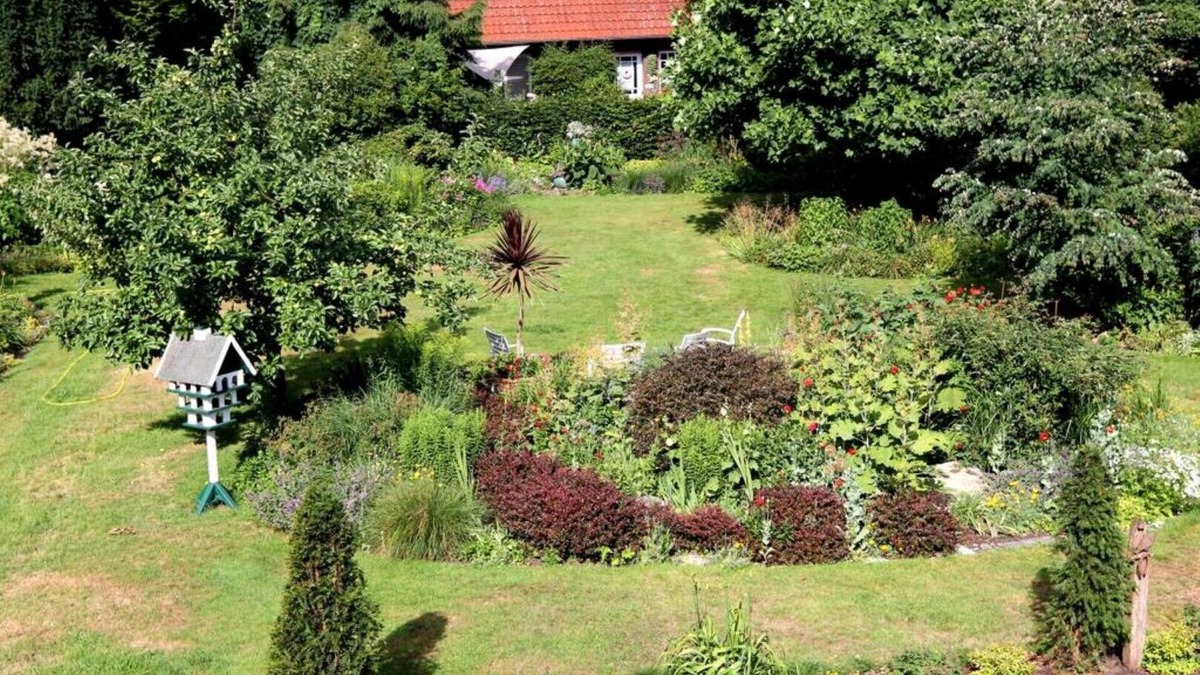 Hatten Apartment | Hof Suhrkamp - APARTMENT "GARTENBLICK"