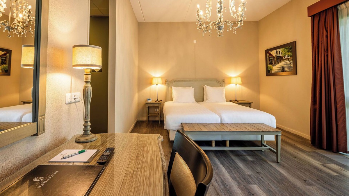 Krachtighuizen Hotel | Hof van Putten