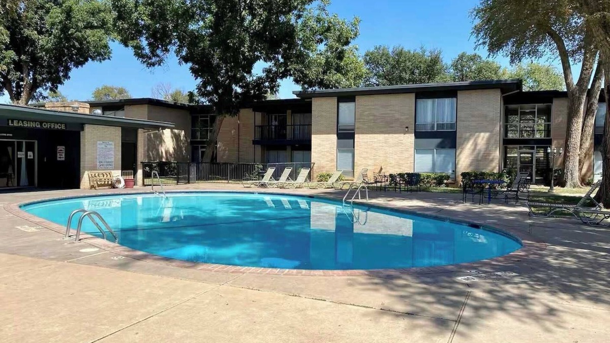 Lubbock Apartment | Hoff Gardens 38 - 1BR/1BA - Downtown Lubbock