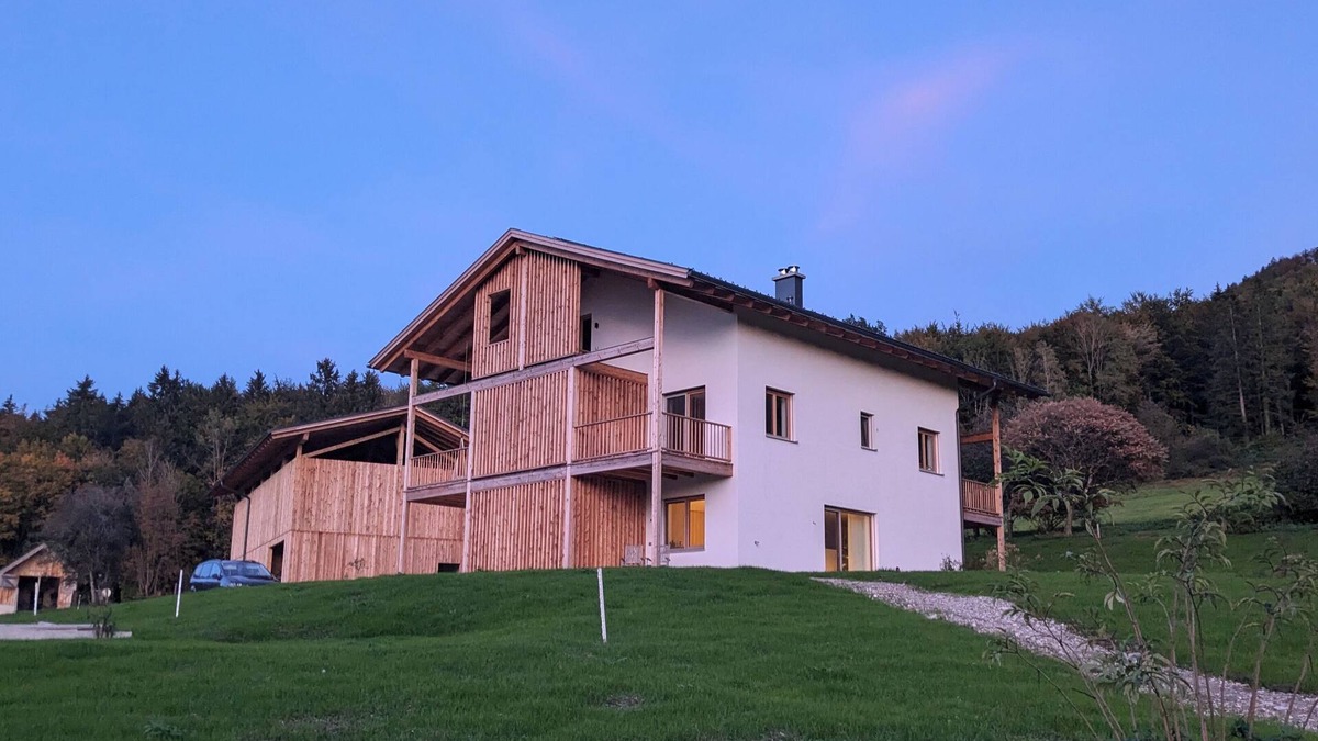 Hallwang Apartment | Hofstatt Salzburg - Neue Ferienwohnung im Grünen am Stadtrand von Salzburg