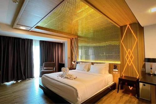 Phitsanulok Hotel | Holatel Hotel Phitsanulok