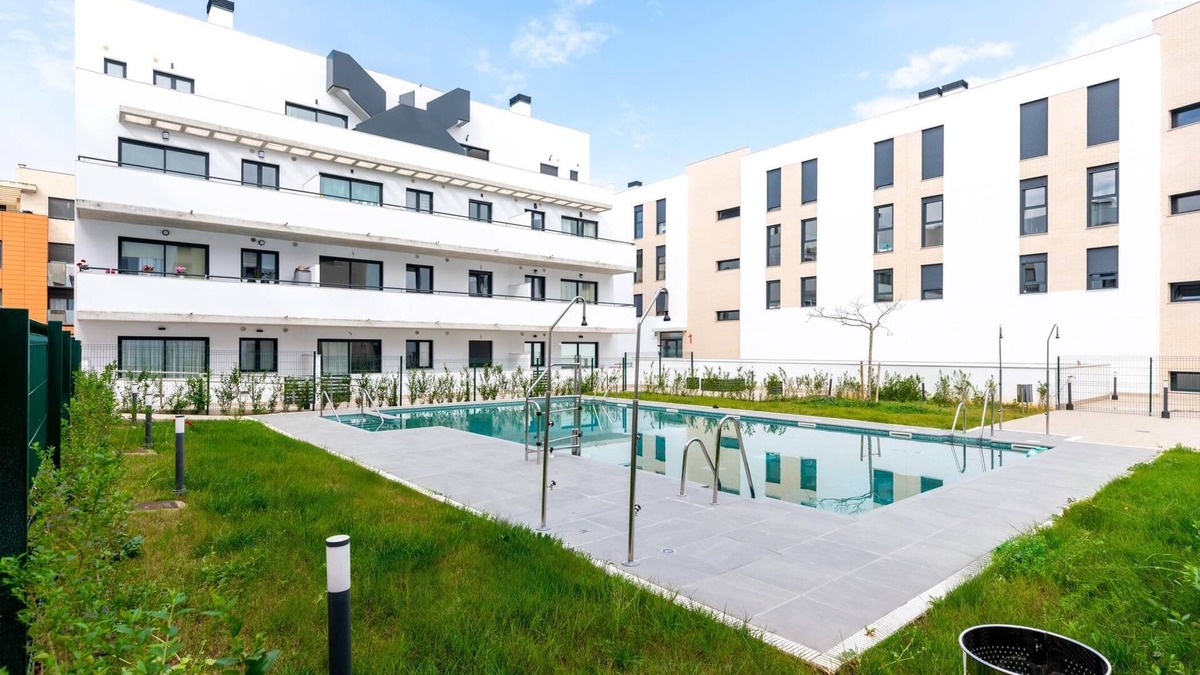 Camas Apartment | Holi-Rent Pobladores