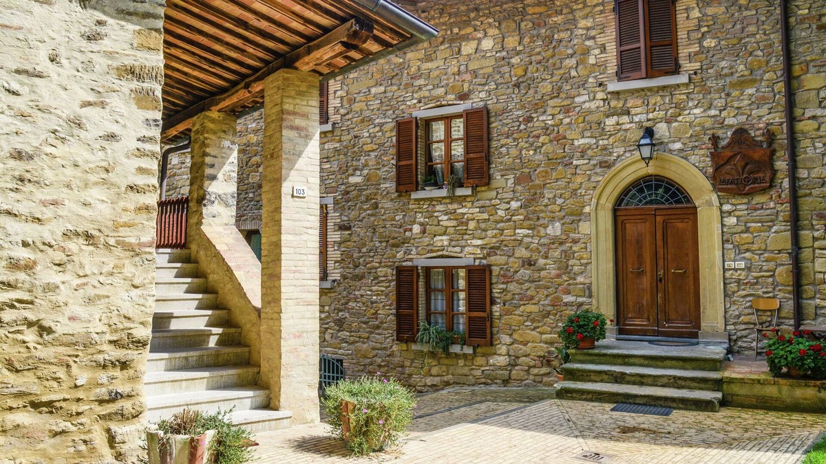 Bivio Lugnano House | Holiday Home Monte Santa Maria Pool Retreat
