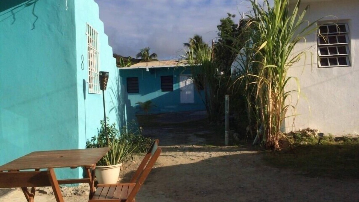 Sucker Garden Apartment | Holiday Studio in The Keys on St Maarten