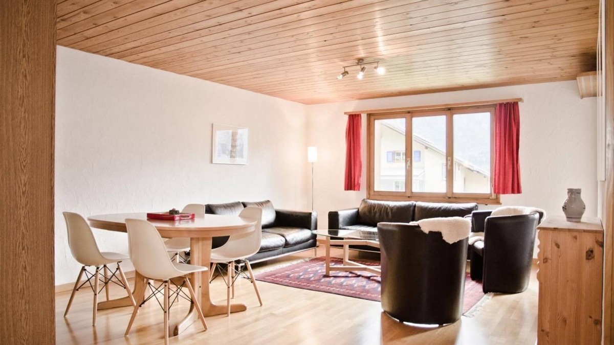 Goldswil Apartment | Holiday apartment Goldswil b. Interlaken for 1 - 4 persons with 2 bedrooms - Holiday apartment