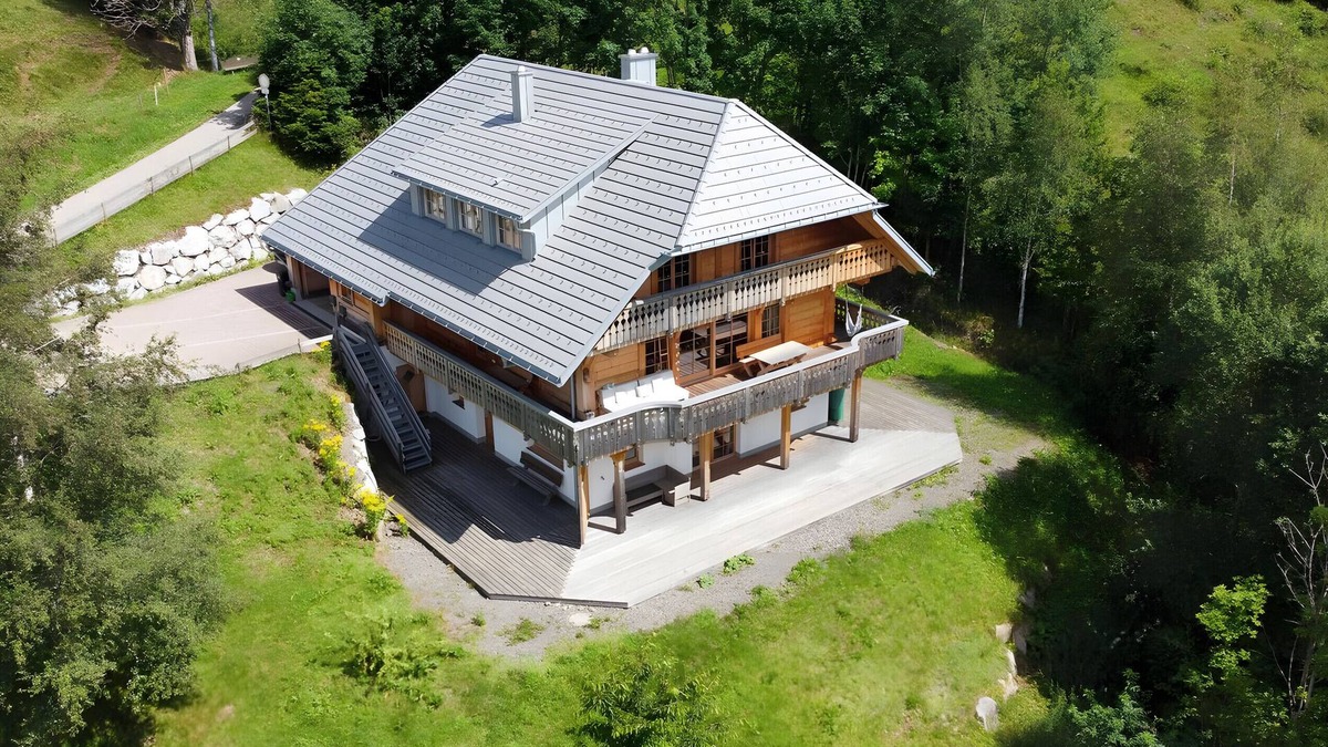Bernau Apartment | Holiday Apartment 'Am Nettenbach' with Lake View, Private Terrace and Wi-Fi