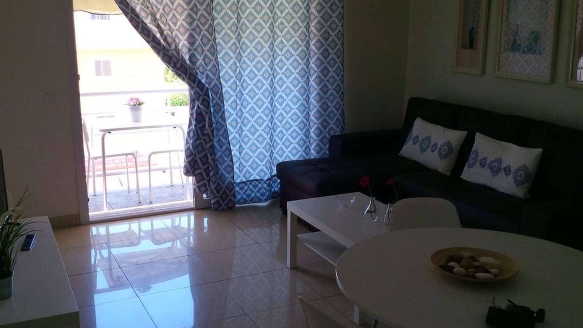 Los Cristianos Apartment | Holiday Accommodation "Apartment in Los Cristianos centre"
