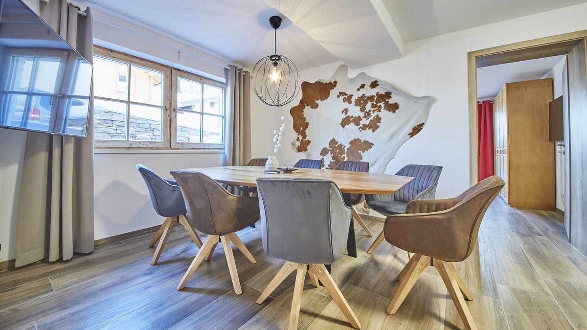 Saalbach-Hinterglemm Apartment | Holiday Apartment "Good Life Top 3" with Mountain View, Private Terrace & Wi-Fi