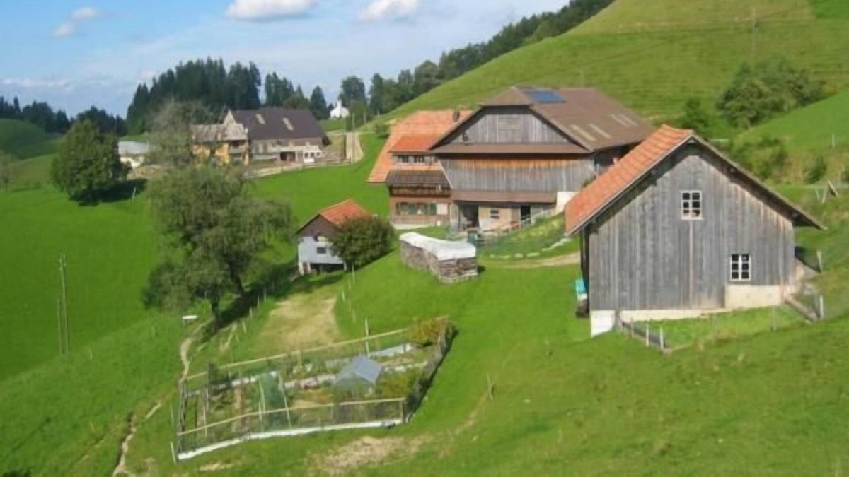 Hergiswil bei Willisau Apartment | Holiday apartment Hergiswil b. Willisau for 4 - 5 persons with 2 bedrooms - Holiday apartment in a f