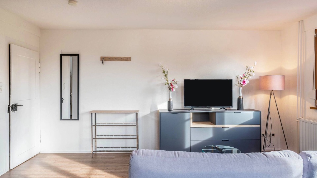 Radolfzell am Bodensee Apartment | Holiday Apartment “Säntisblick” close to Lake Constance with Mountain View & Garden