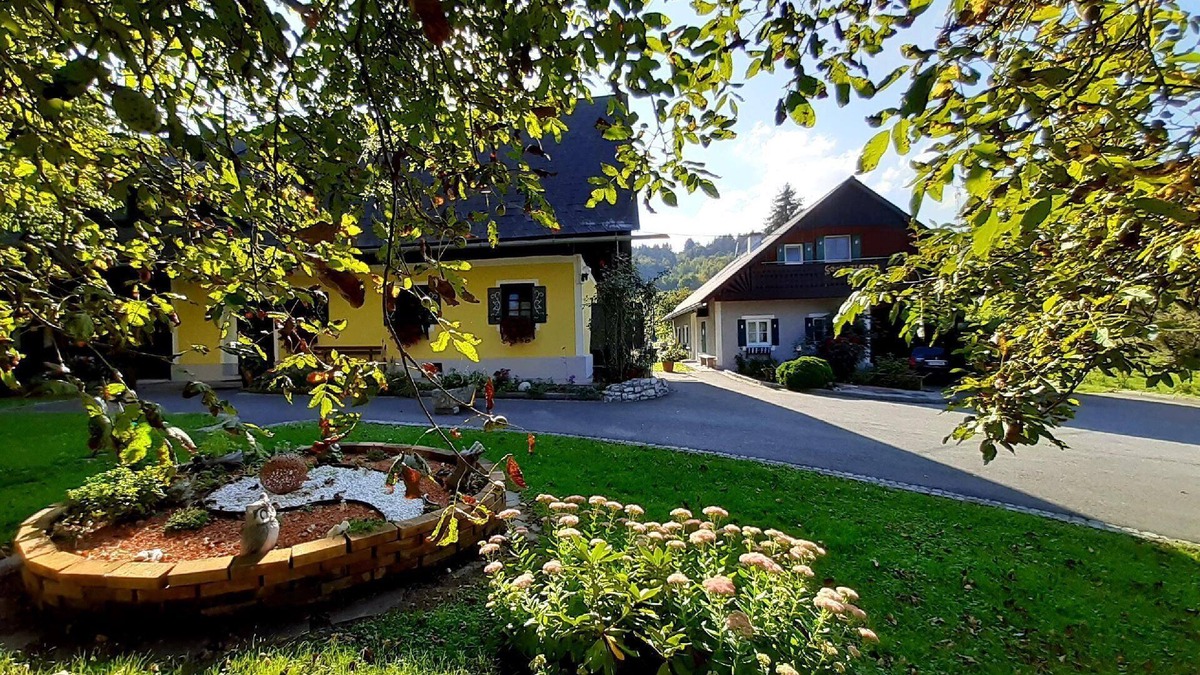 Gundersdorf Apartment | Holiday apartment Gundersdorf for 1 - 6 persons with 3 bedrooms - Holiday apartment