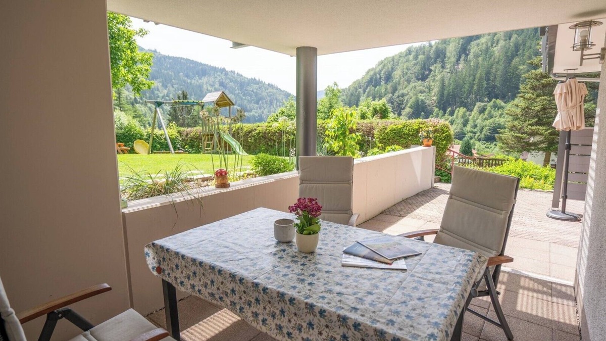 Brandenberg-Fahl Apartment | Holiday Apartment "Haus Franziska" with Mountain View, Private Terrace & Wi-Fi