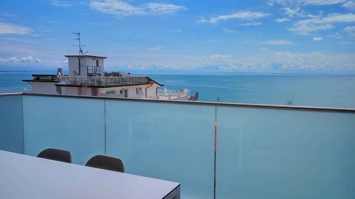 Lignano Sabbiadoro Apartment | Holiday apartment with balcony and panoramic sea view