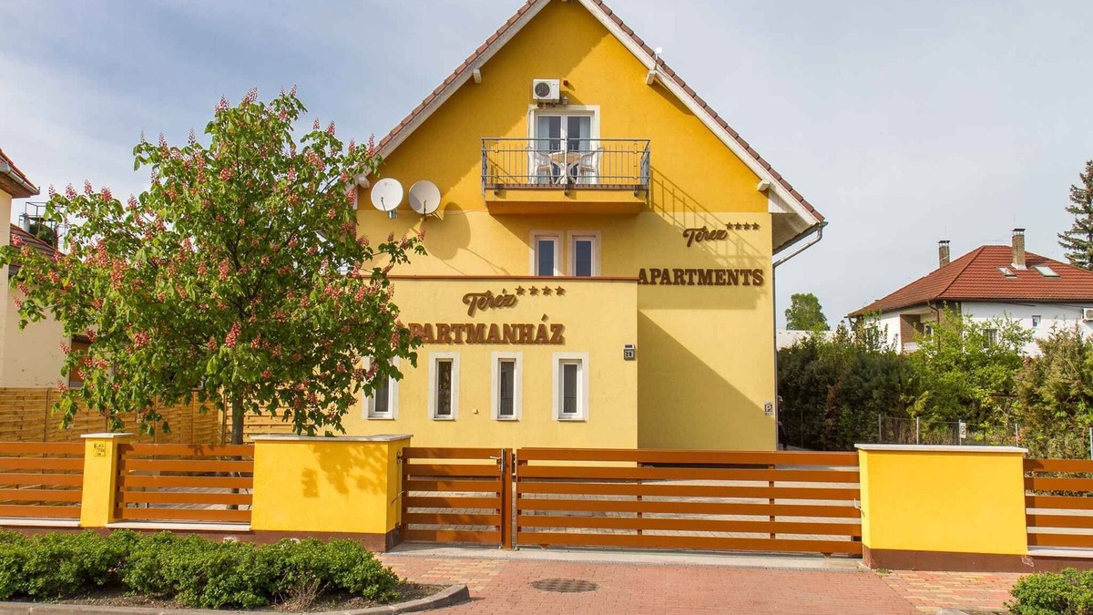 Balatonmariafurdo Apartment | Holiday apartment near the center and Balaton