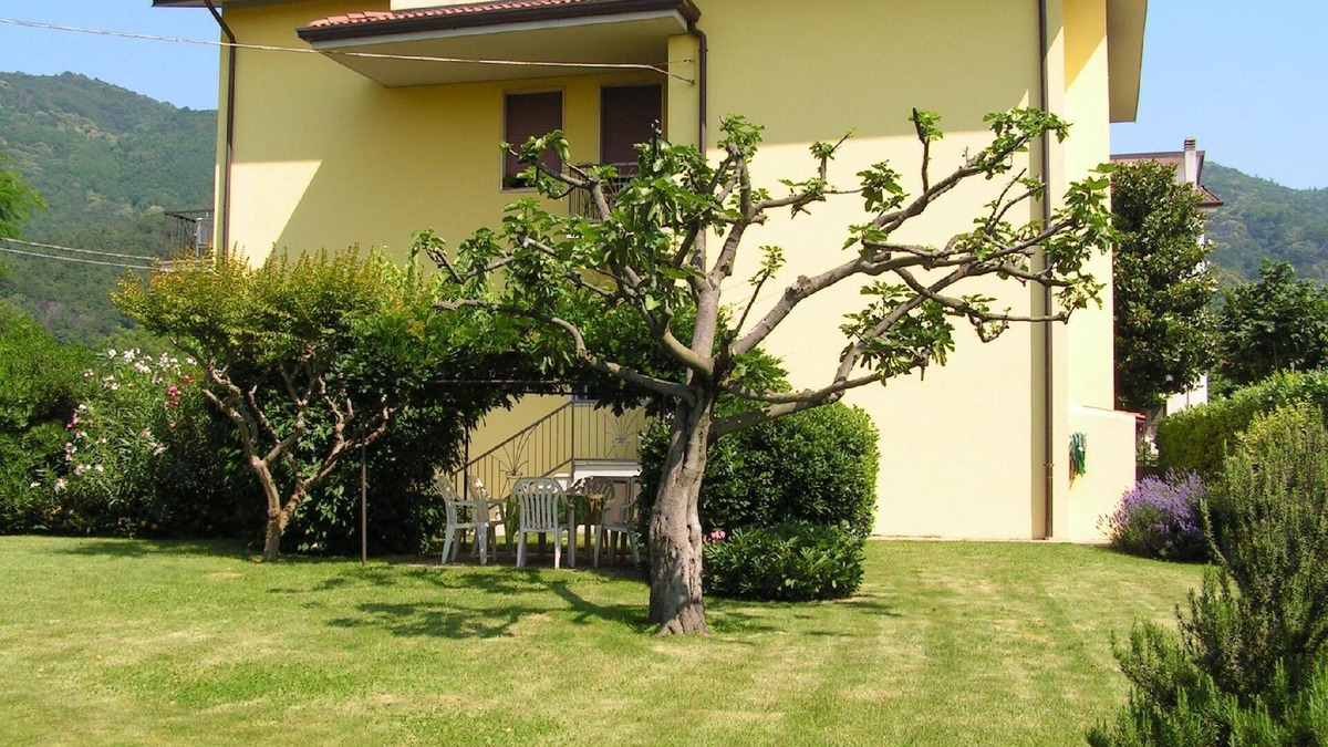 Provezze House | Holiday apartment Provaglio d'Iseo for 1 - 4 persons with 1 bedroom - Holiday house