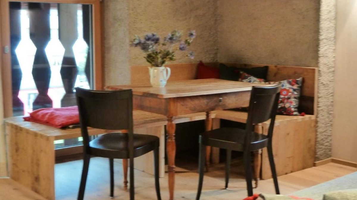 Berguen Apartment | Holiday apartment Bergün/Bravuogn for 1 - 4 persons - Holiday apartment