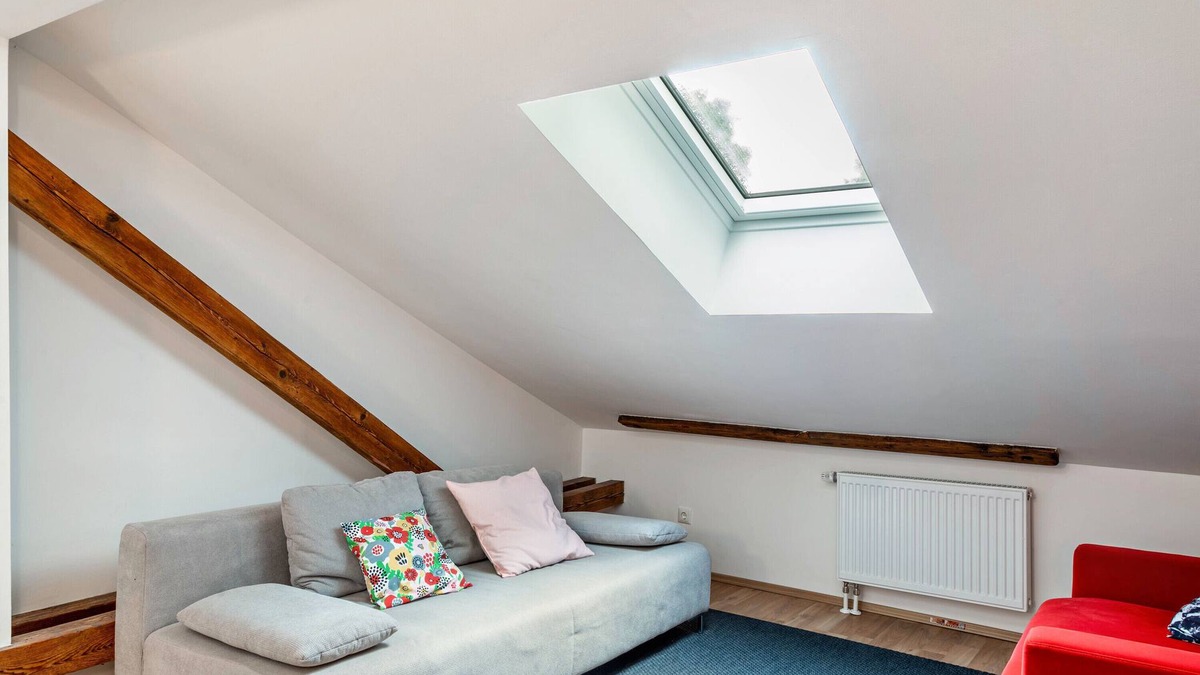 Kraiburg Apartment | Holiday Apartment 'Amelie' with Shared Garden, Balcony and Wi-Fi