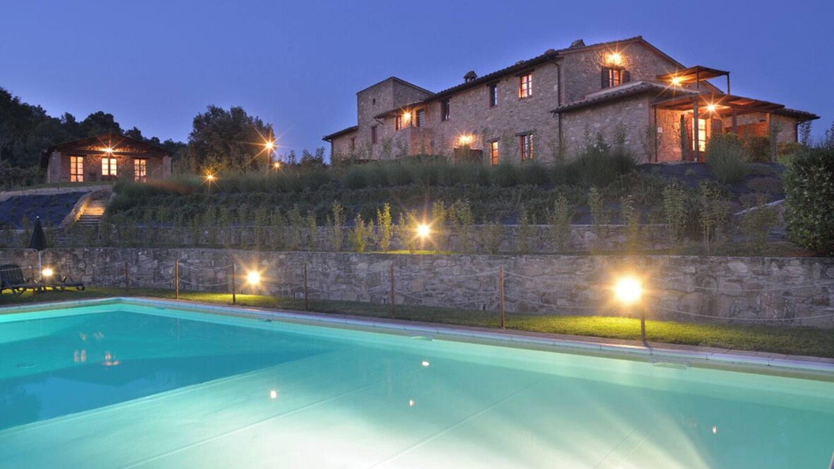 Cantalupo Apartment | Holiday apartment with swimming pool and small farm