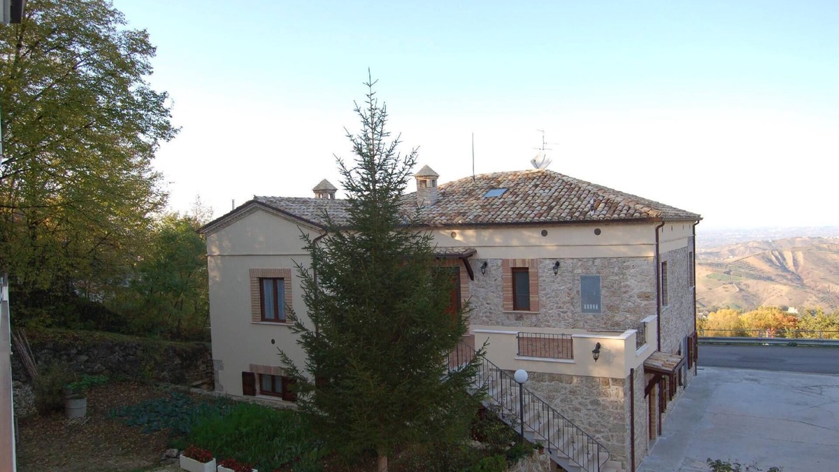 San Rocco Apartment | Holiday apartment Roccamontepiano for 1 - 7 persons with 2 bedrooms - Holiday apartment