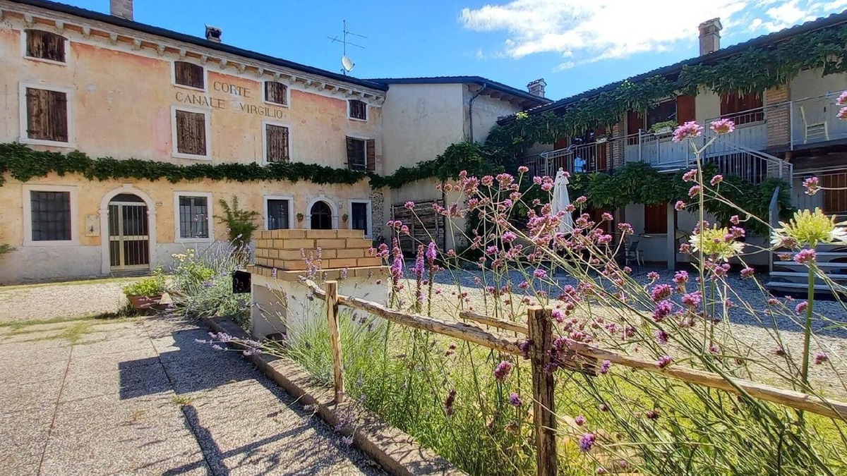 Volta Mantovana Other | Holiday apartment Volta Mantovana for 1 - 4 persons with 1 bedroom - Farmhouse