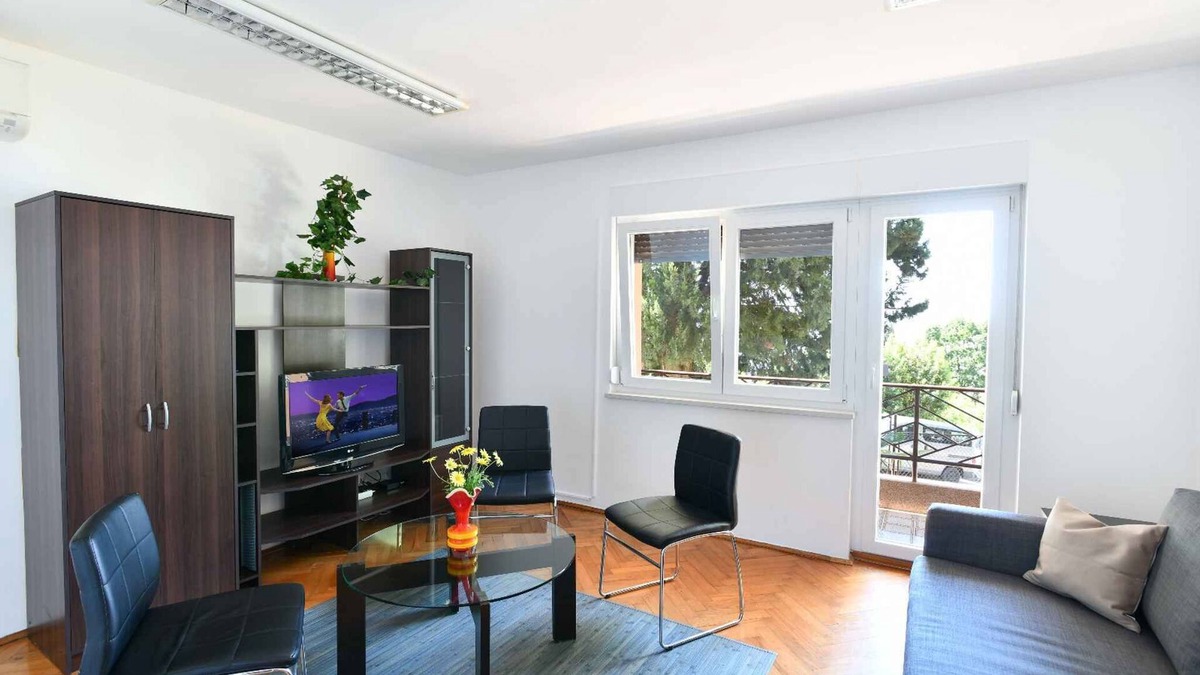 Rijeka Apartment | Holiday apartment 100 m from the Adriatic
