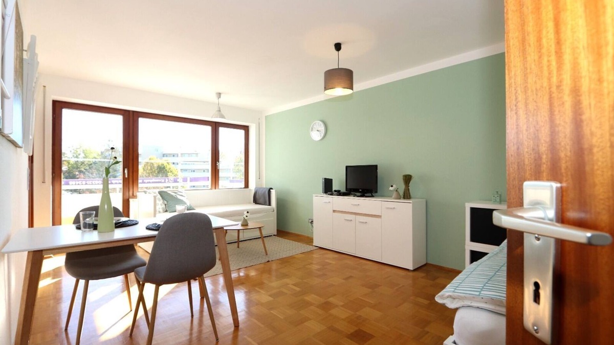 Memmingen House | Holiday apartment "Above the roofs"