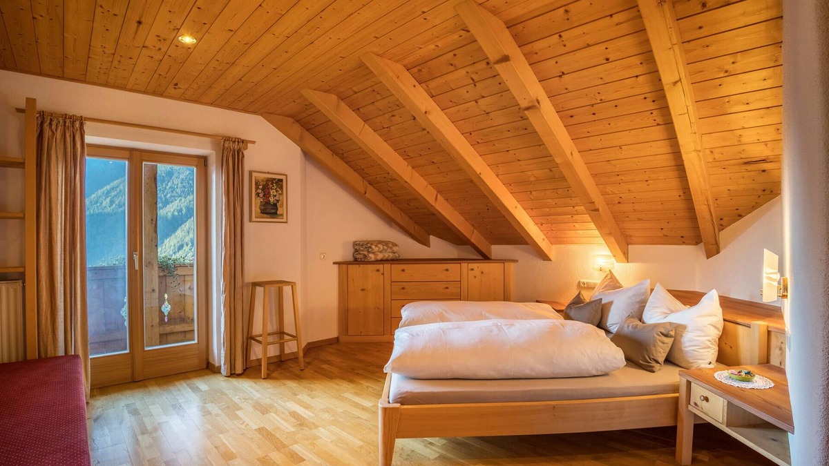 Vandoies Apartment | Holiday Apartment "Adult Only Wasserfall Tschorn" with Mountain View, Balcony & Wi-Fi