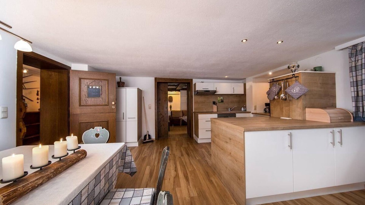 Nesselwaengle Apartment | Holiday apartment Nesselwängle for 1 - 7 persons with 3 bedrooms - Holiday apartment in one or multi