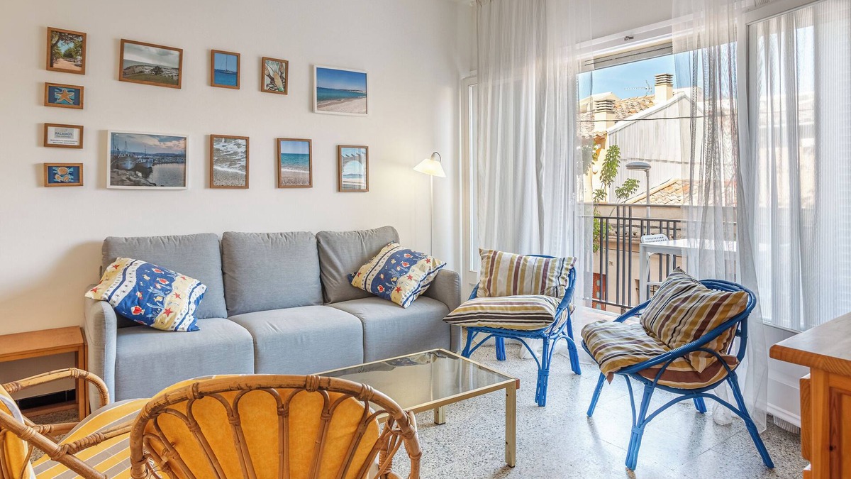 Palamos Apartment | Holiday Apartment "Aubi" with open terrace-balcony and an indoor terrace.