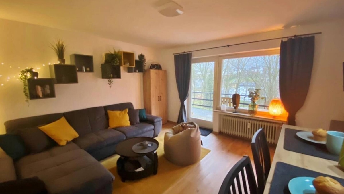 Schwalefeld Apartment | Holiday apartment Aussen Pfui - Innen HUI