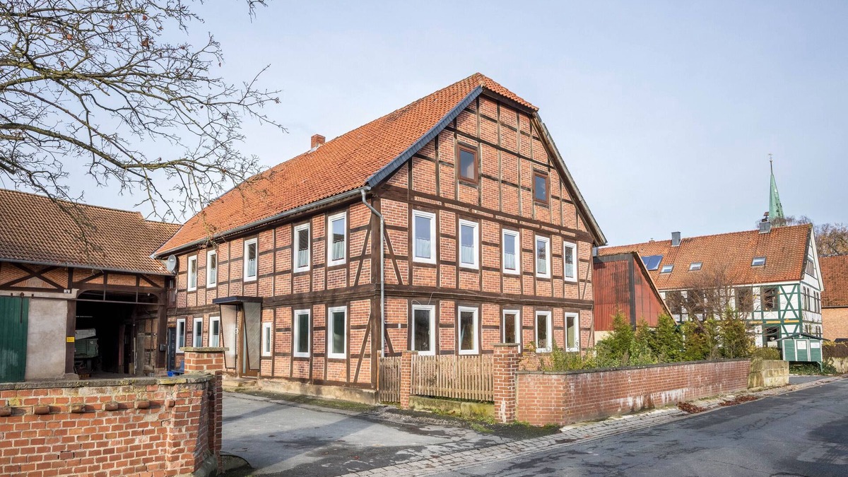 Hildesheim District Apartment | Holiday Apartment "Bartölke" with Wi-Fi