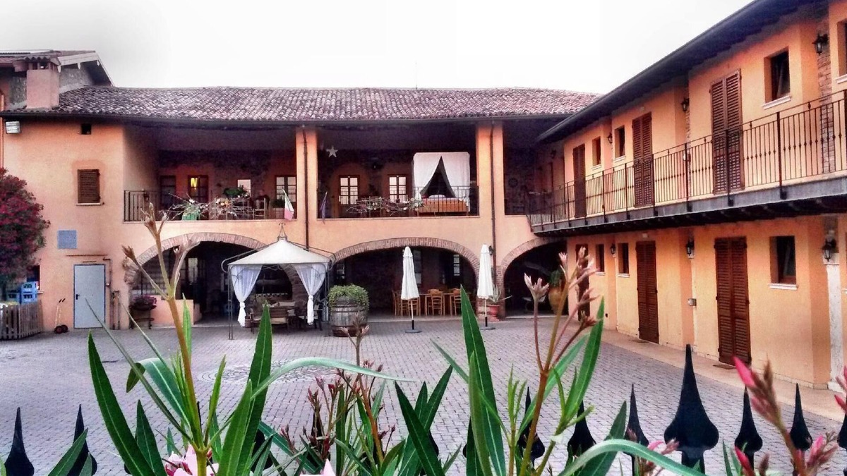 Bedizzole Other | Holiday apartment Bedizzole for 4 - 6 persons with 2 bedrooms - Farmhouse