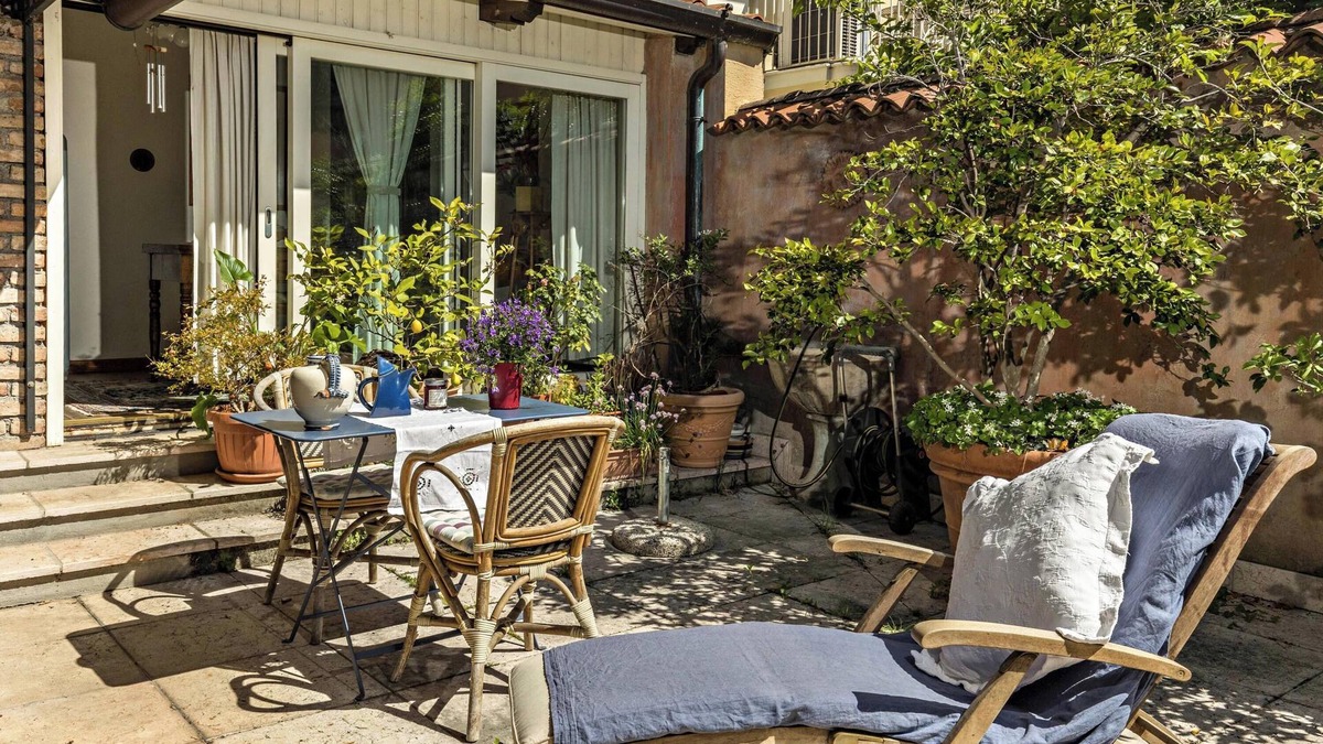 Salo Apartment | Holiday Apartment "Casa Gasparo" with Wi-Fi & Terrace