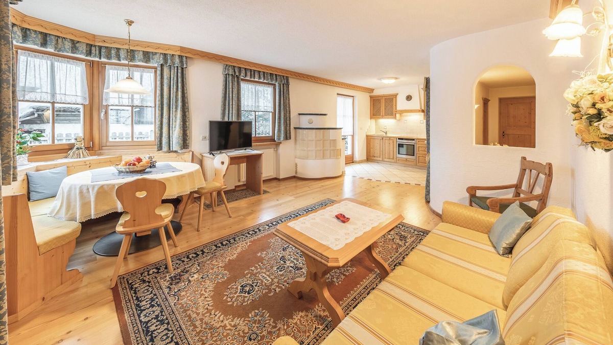 Mareo Apartment | Holiday Apartment "Désirée Dolasilla" with Balcony, Mountain View, Wi-Fi & TV