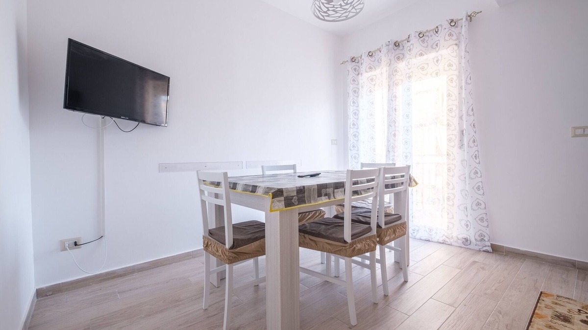 Province of Messina Apartment | Holiday Apartment "Damilhouse 4" with Balcony & Wi-Fi