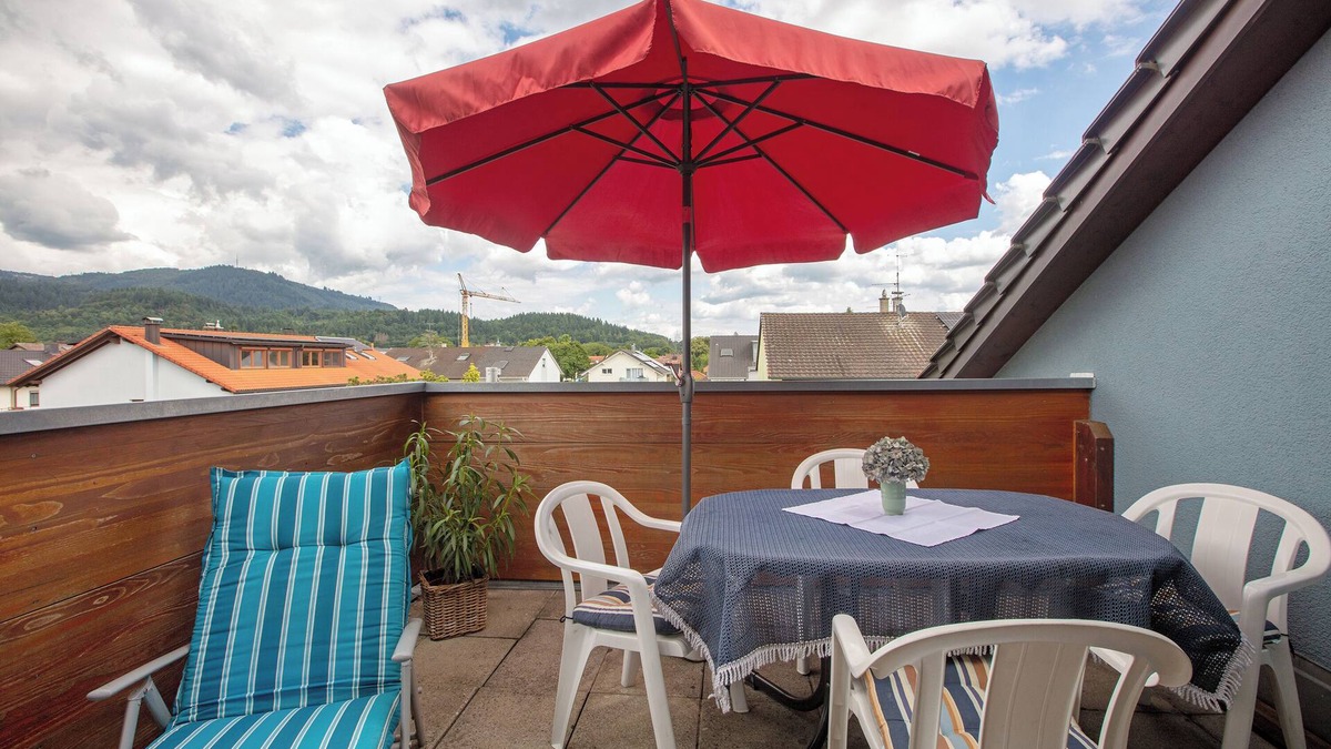 Bad Saeckingen Apartment | Holiday Apartment 'Thelen' with Shared Terrace and Wi-Fi