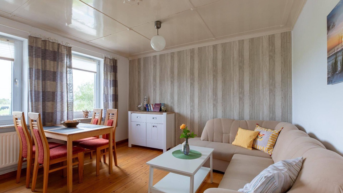 Pellworm Apartment | Holiday apartment Pellworm (Ort) for 1 - 3 persons with 2 bedrooms - Twin house