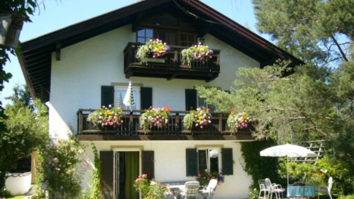 Unterammergau Apartment | Holiday apartment Unterammergau for 1 - 3 persons with 2 bedrooms - Holiday apartment