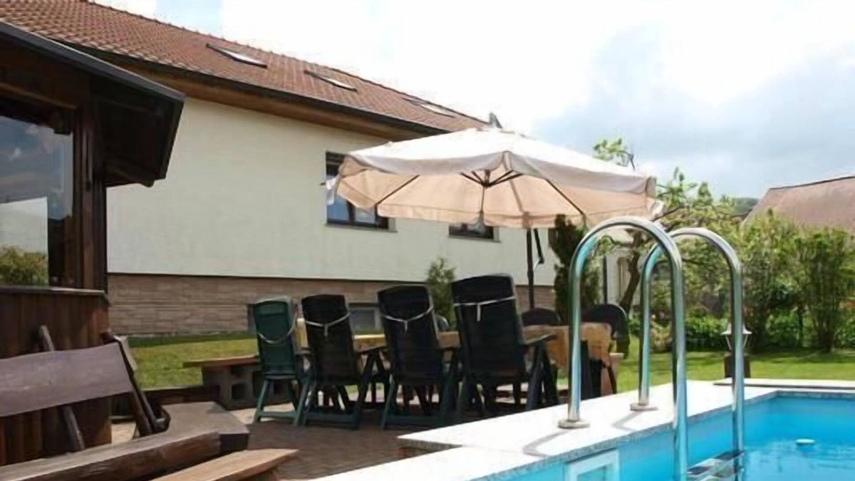 Diedorf Apartment | Holiday apartment Dermbach for 1 - 8 persons with 3 bedrooms - Holiday apartment