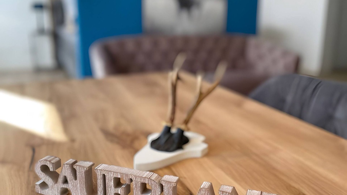 Freienohl Apartment | Holiday Apartment Design Flair & Comfort