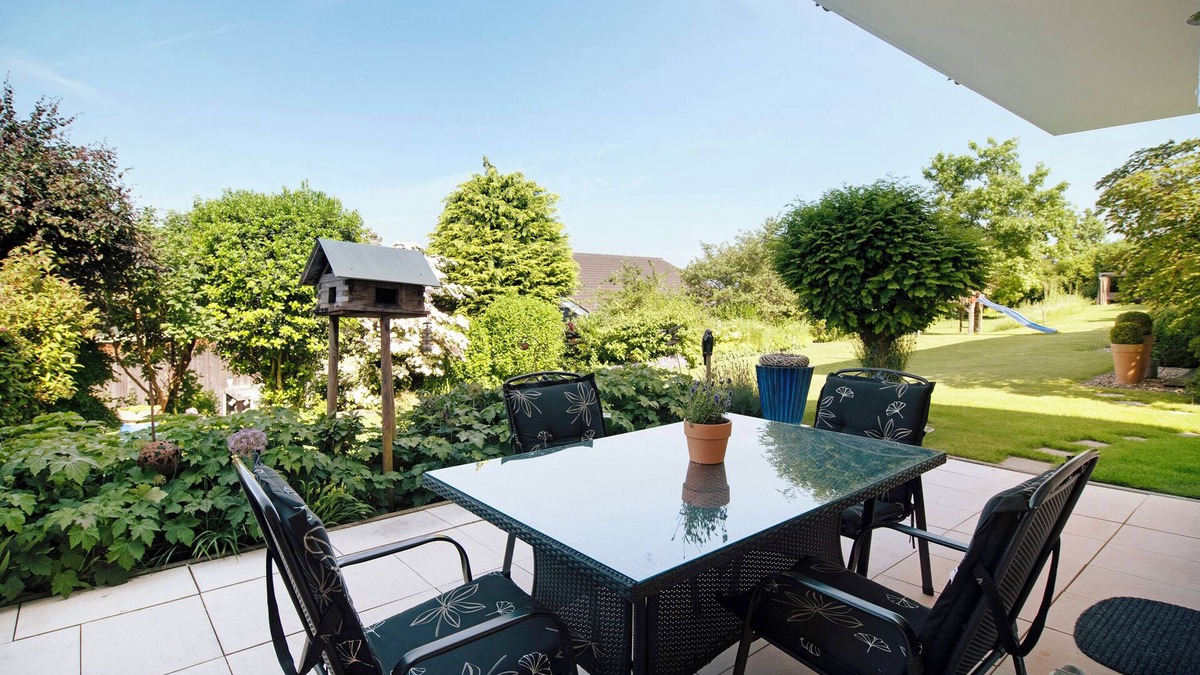 Bechlingen Apartment | Holiday Apartment "Easy Living" with Lake View, Private Terrace & Wi-Fi